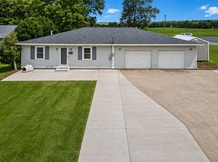 313 N Padgett St, Morganfield, KY 42437