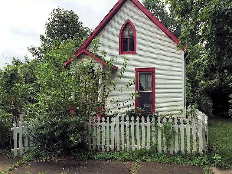 1st image of 155 South St