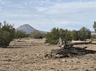 245 E Antelope Run Rd, Paulden, AZ 86334