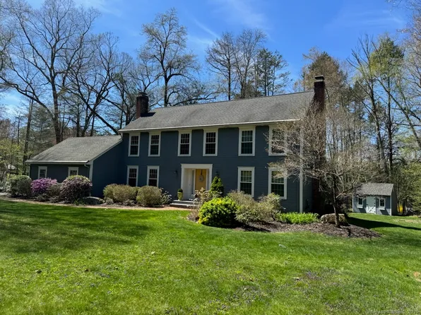 2 Cadbury Turn, Avon, CT 06001