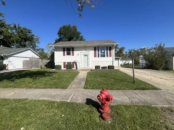 4210 Greenbrier Ln, Richton Park, IL 60471