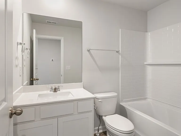 126 Mattie Ct — Photo 21