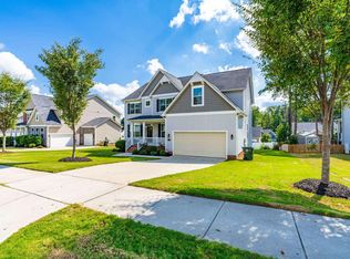 124 Blossom Creek Dr, Garner, NC 27529