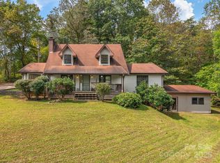 19 Bakers Acres Ln, Leicester, NC 28748
