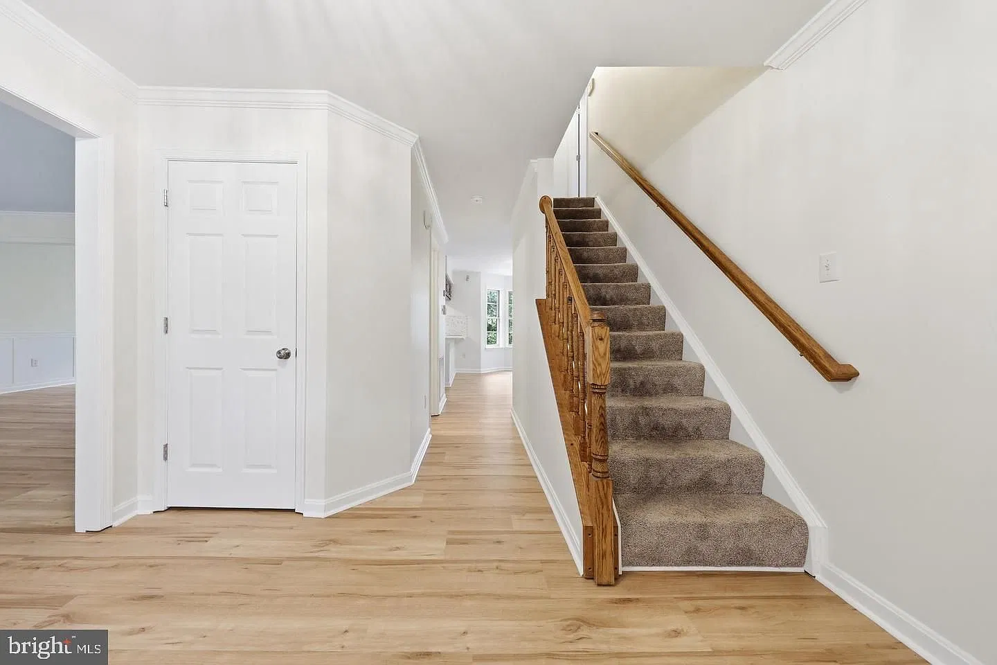 5 bed, 3.5 bath, 3110 sqft, $3,800 — Photo 3