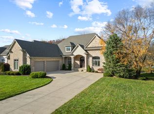 1744 Lanarkshire Dr, Greenwood, IN 46143