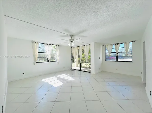6190 Woodlands Blvd APT 113, Fort Lauderdale, FL 33319