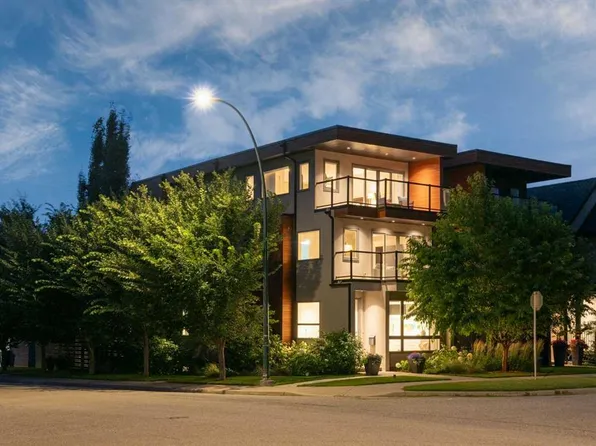 2201 N Bowness Rd NW, Calgary, AB T2N 3L4
