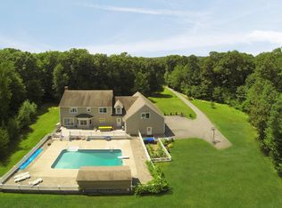 258 Bloomingdale Rd, Quaker Hill, CT 06375