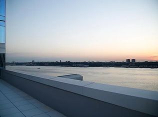 50 Riverside Blvd APT 17D, New York, NY 10069