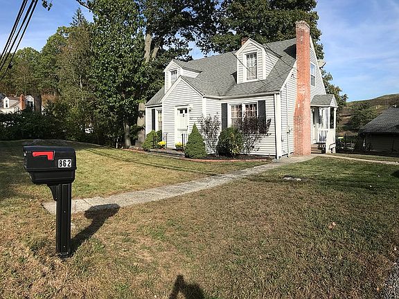 2nd image of 862 Long Hill Ave