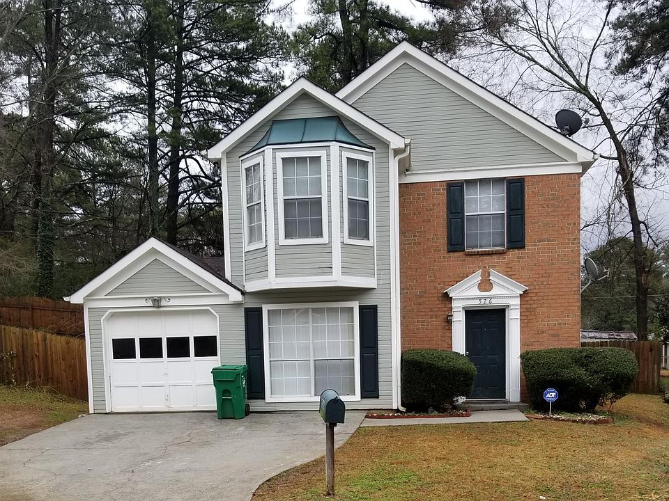 1st image of 526 Barclay Ct