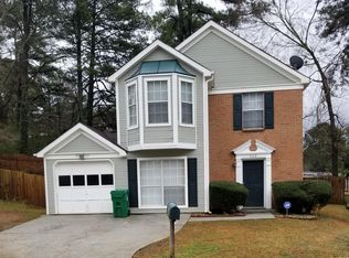 526 Barclay Ct, Stone Mountain, GA 30083