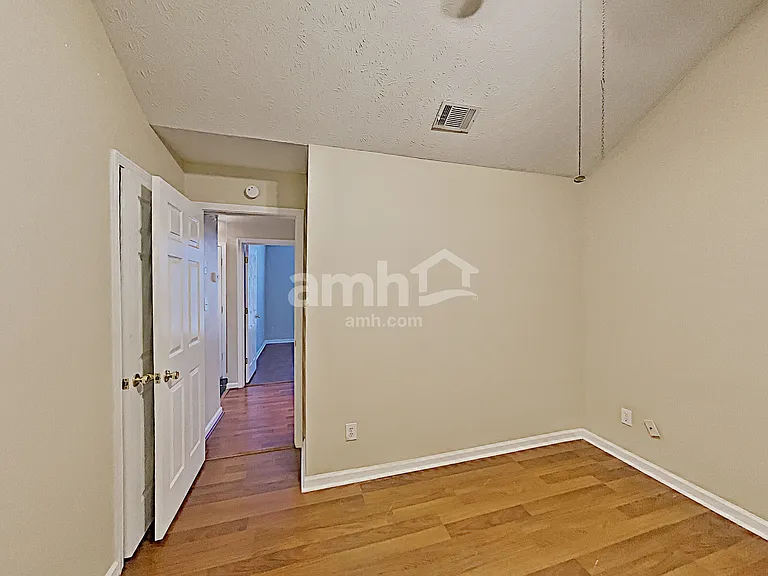 104 Ivy Springs Dr — Photo 18