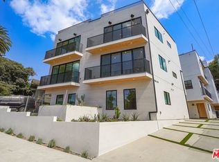 966 Sanborn Ave, Los Angeles, CA 90029