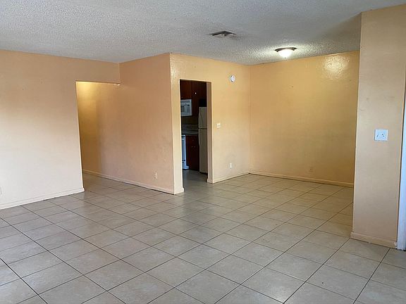 4th image of 7640 SW 10th St #A
