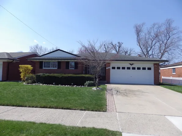 29619 Pinto Dr, Warren, MI 48093