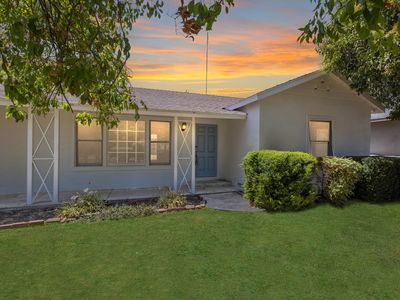 655 Auburn Street, Tulare, CA, 93274