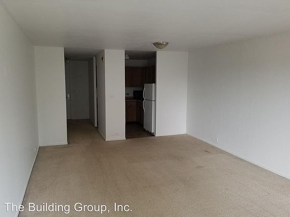 3rd image of 2020 N Lincoln Park W Ste 4