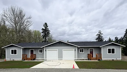 4937 Sleater Kinney Rd NE Photo 1