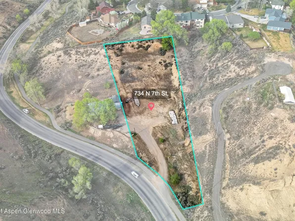 734 N 7th St, Silt, CO 81652