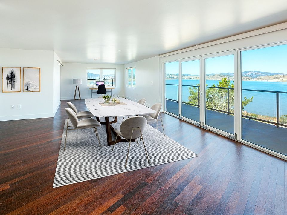 Spacious dining room with natural lighting