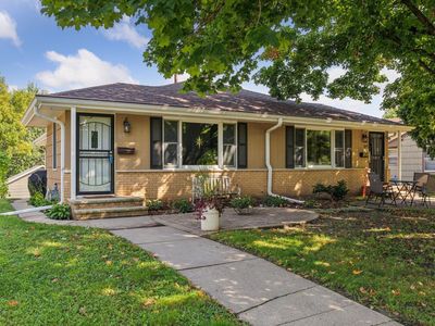 329 & 327 16th Ave N, Hopkins, MN, 55343