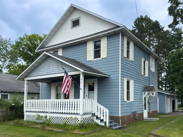 616 E Pine St, Eagle River, WI 54521