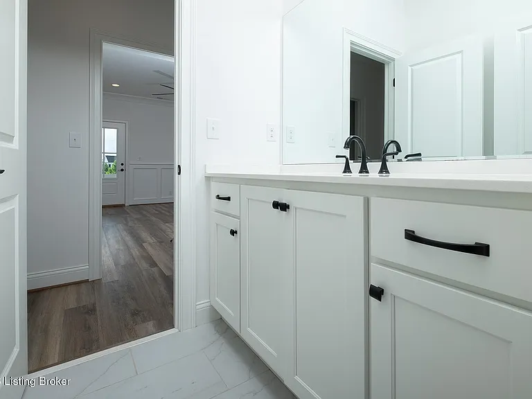6024 Passionflower Dr — Photo 45