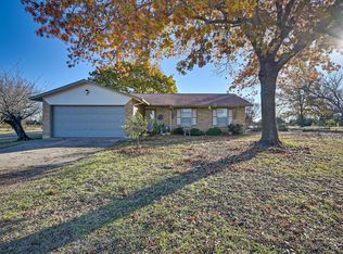 2160 Onward Rd, Midlothian, TX 76065
