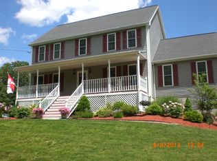 12 Roberts Rd, Dudley, MA 01571