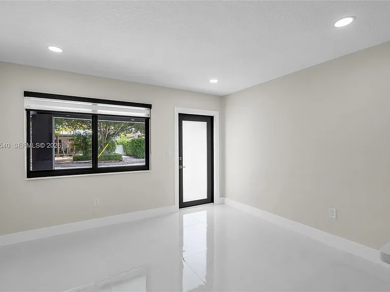 2640 SW 30th Ct #A — Photo 7