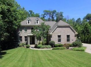 1549 Mashie Woods Dr, Loveland, OH 45140