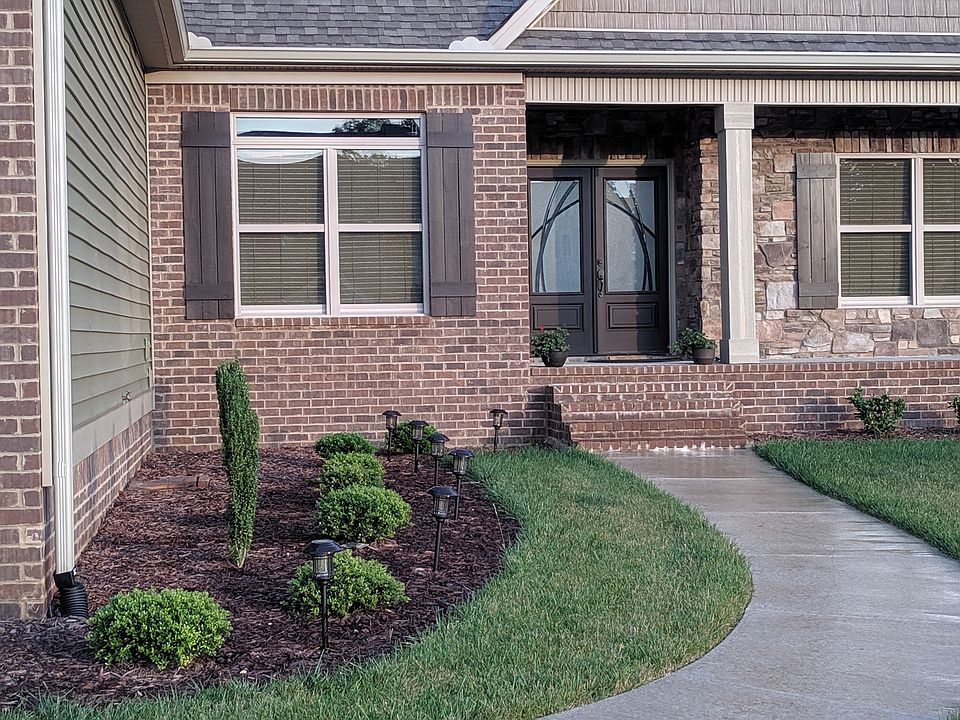 1st image of 1701 Weston Hills Dr NW