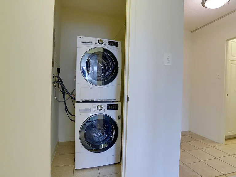 Washer/Dryer