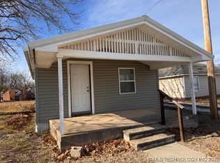 321 S Oak Ave, Ada, OK 74820