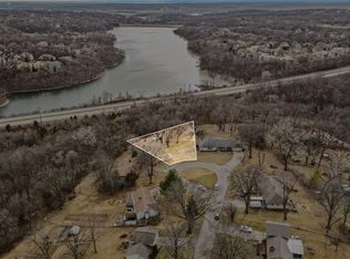 6501 NW Valley View St, Kansas City, MO 64152