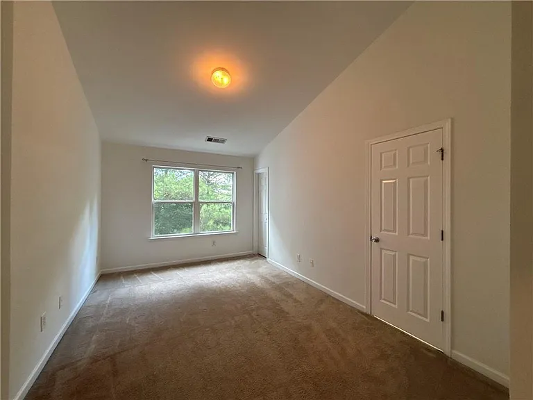 1161 Liberty Pkwy NW — Photo 9