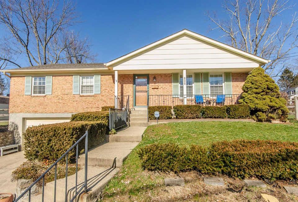 1st image of 808 Rosetree Ln