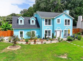 581 Black Creek Dr, Lawrenceville, GA 30044