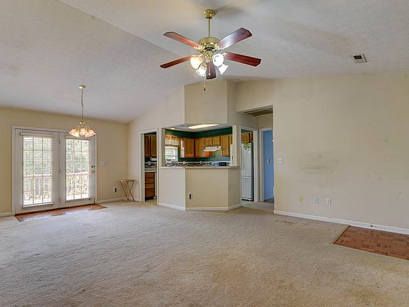 5th image of 2136 Tuscany Gardens Dr