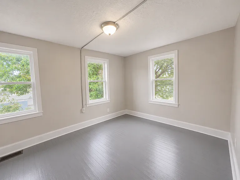 233 Sandusky St #1/2 — Photo 11