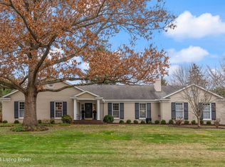32 Glenwood Rd, Glenview Manor, KY 40222