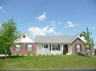 4914 Country Club Dr, High Ridge, MO 63049