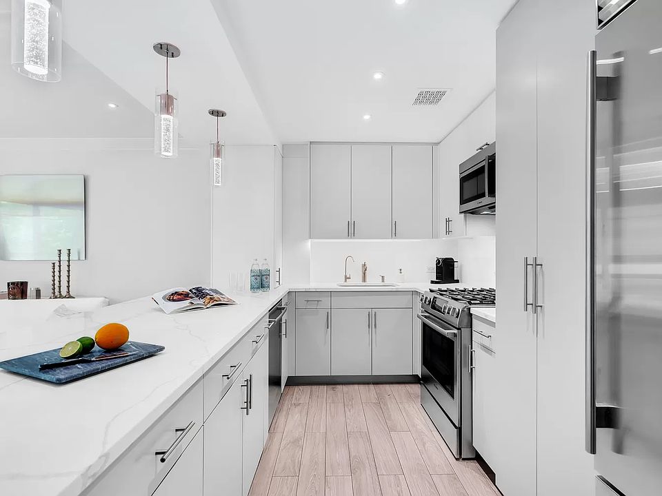 1st image of 750 Park Ave APT 4-B