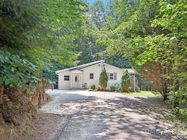 1416 Roy Dula Pl, Lenoir, NC 28645