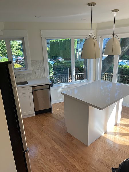 Vancouver Townhouse for rent - 2 Bedrooms — photo 2