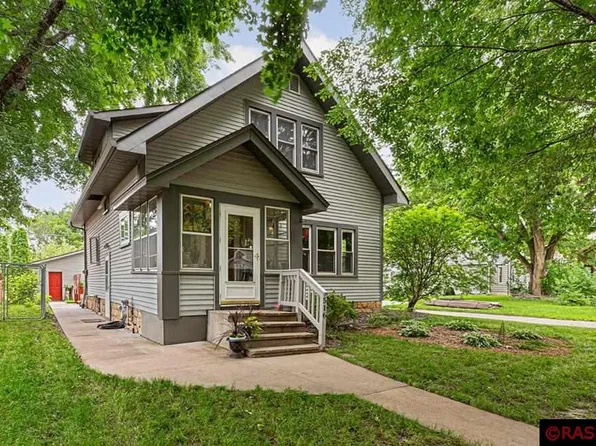 516 Lyndale St, North Mankato, MN 56003