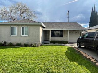 2142 Meadowlark Ln, Sacramento, CA 95821