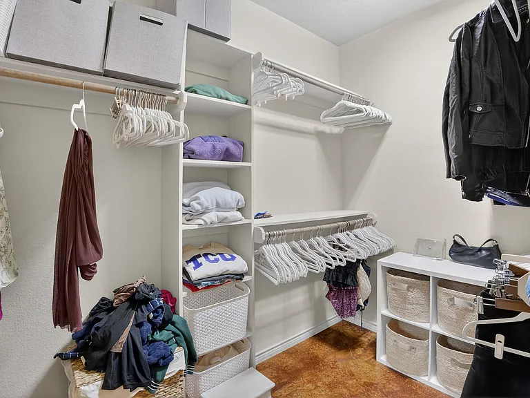3136 Merida Ave — Photo 29